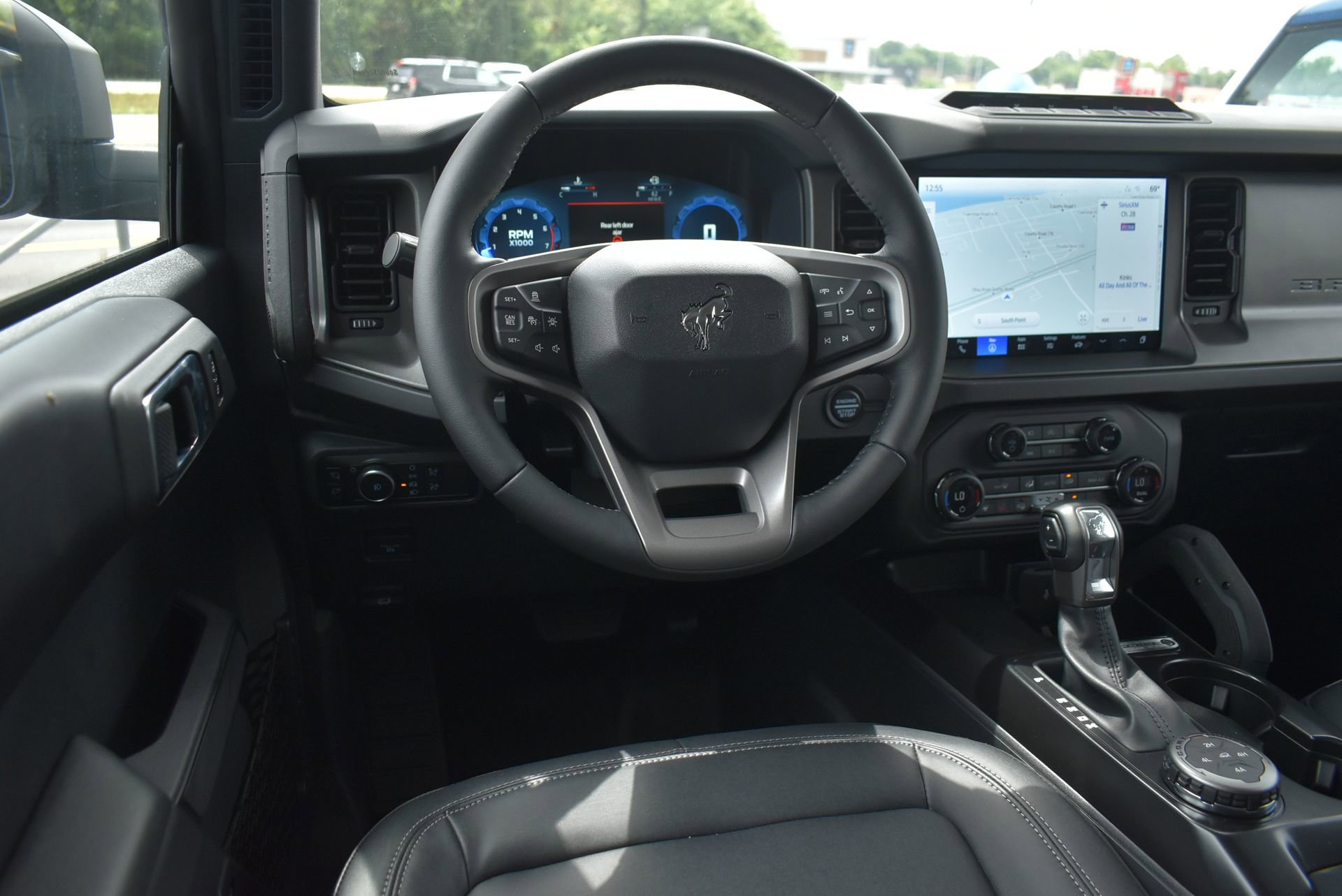 New 2025 Ford Bronco Badlands image 12