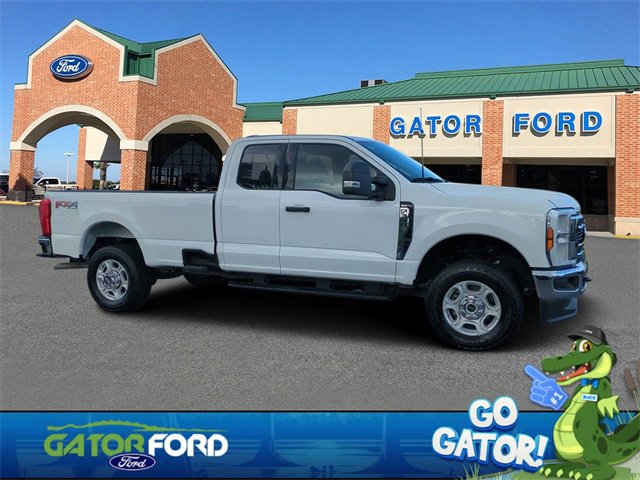 Used 2025 Ford F350 XLT w/ FX4 Off-Road Package