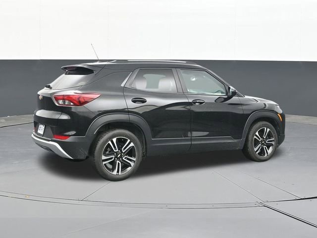 Used 2023 Chevrolet TrailBlazer LT w/ Convenience Package image 16
