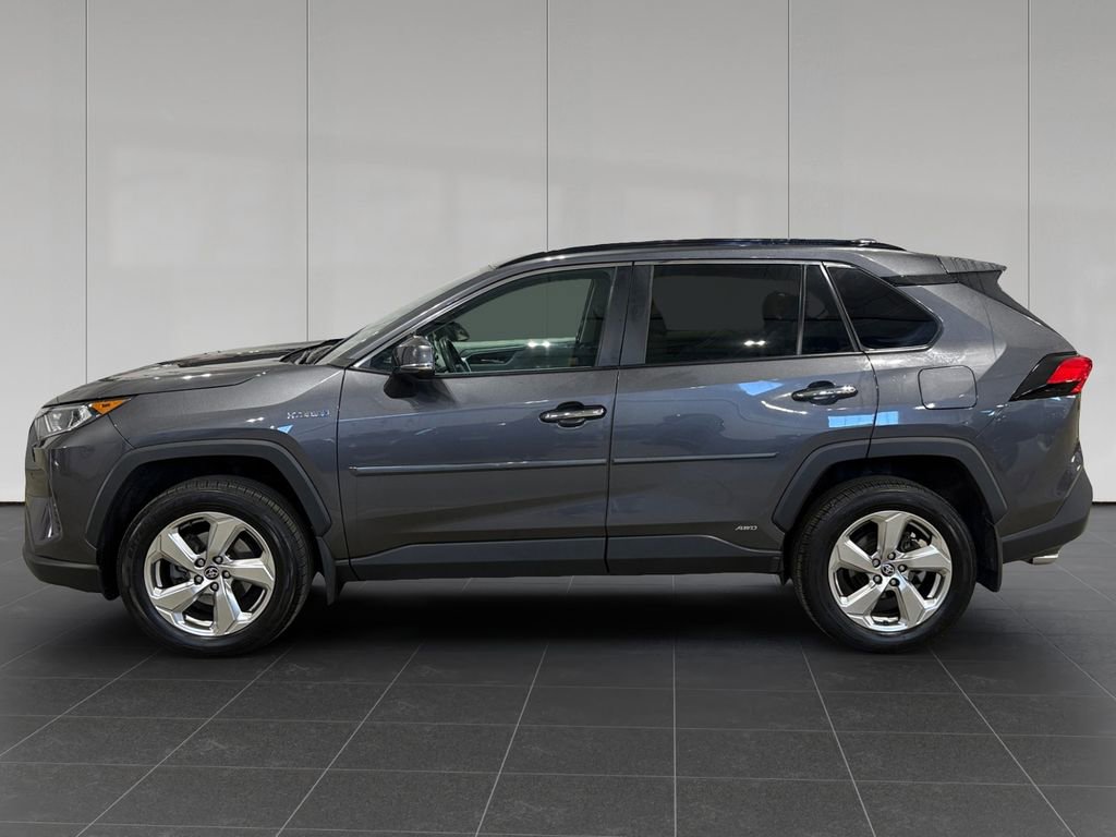 Used 2021 Toyota RAV4 Limited image 2