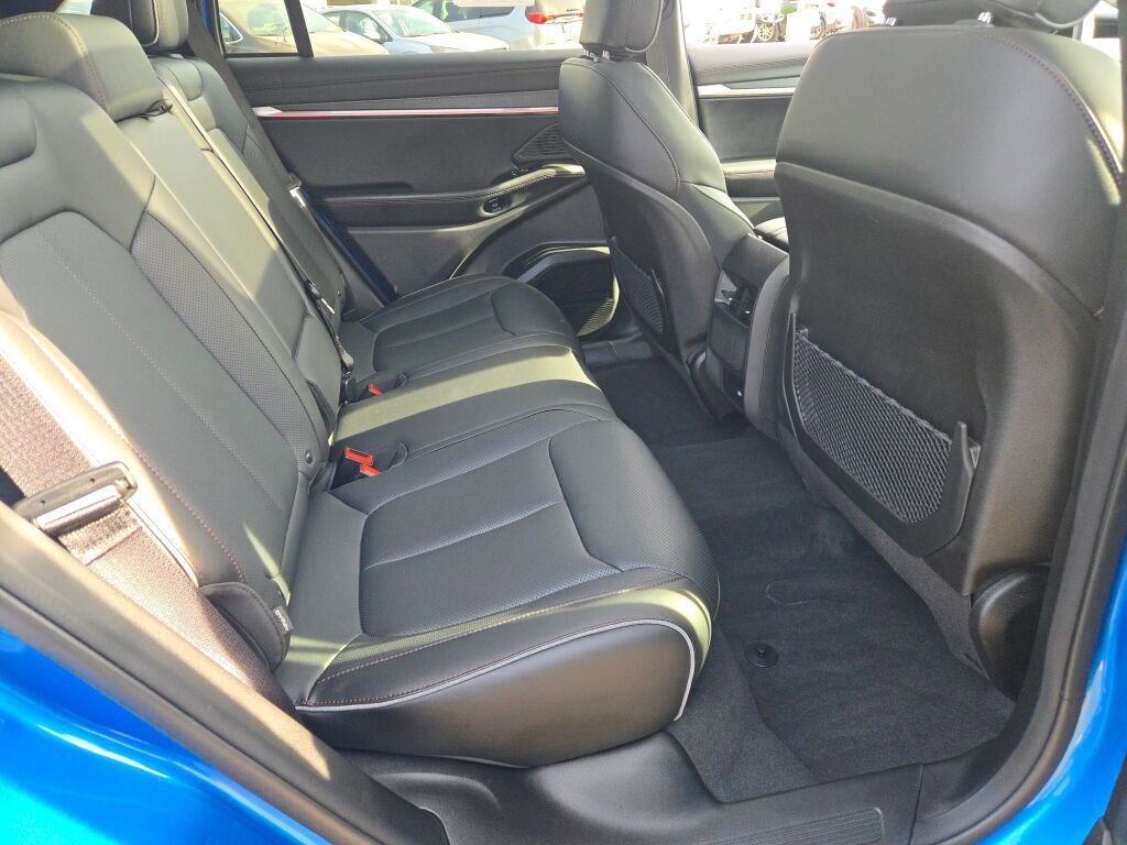 Used 2025 Jeep Wagoneer S Limited image 9