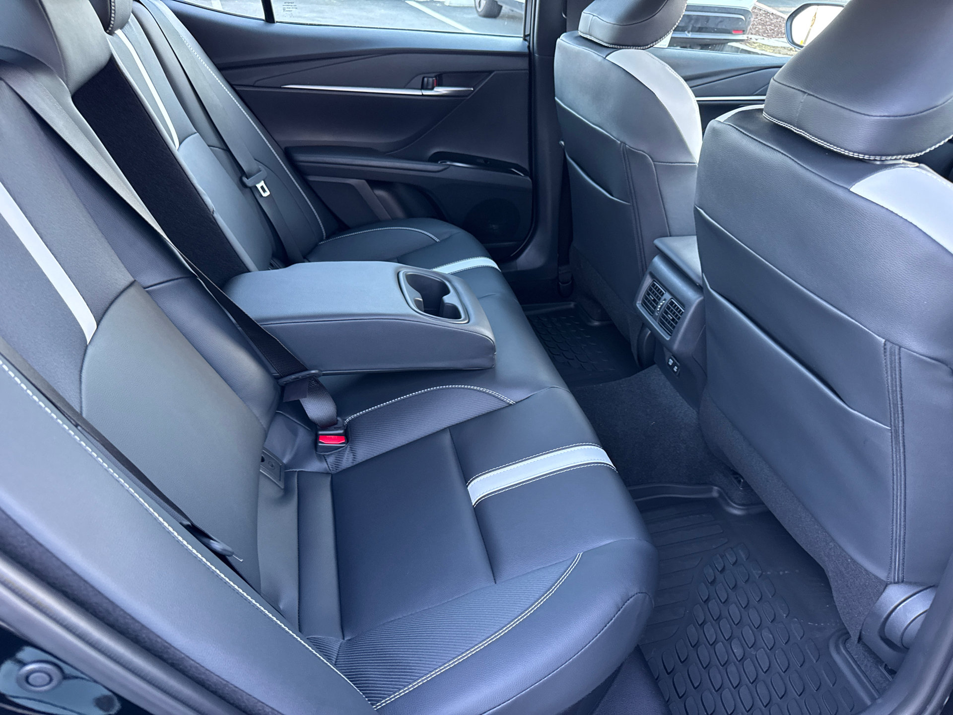 Certified 2026 Toyota Camry SE w/ Convenience Package image 19