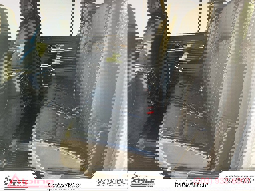 Used 2022 Jeep Wagoneer Series III w/ Convenience Group I image 13