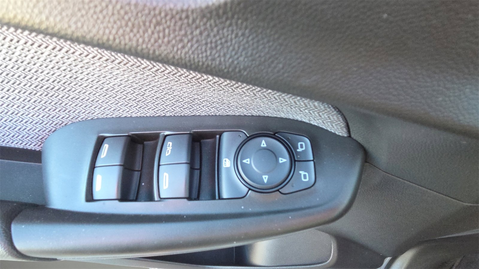 Used 2022 Chevrolet TrailBlazer LT w/ Convenience Package image 23