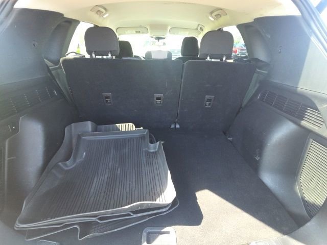 Used 2022 Ford Escape SE w/ Convenience Package FWD image 11