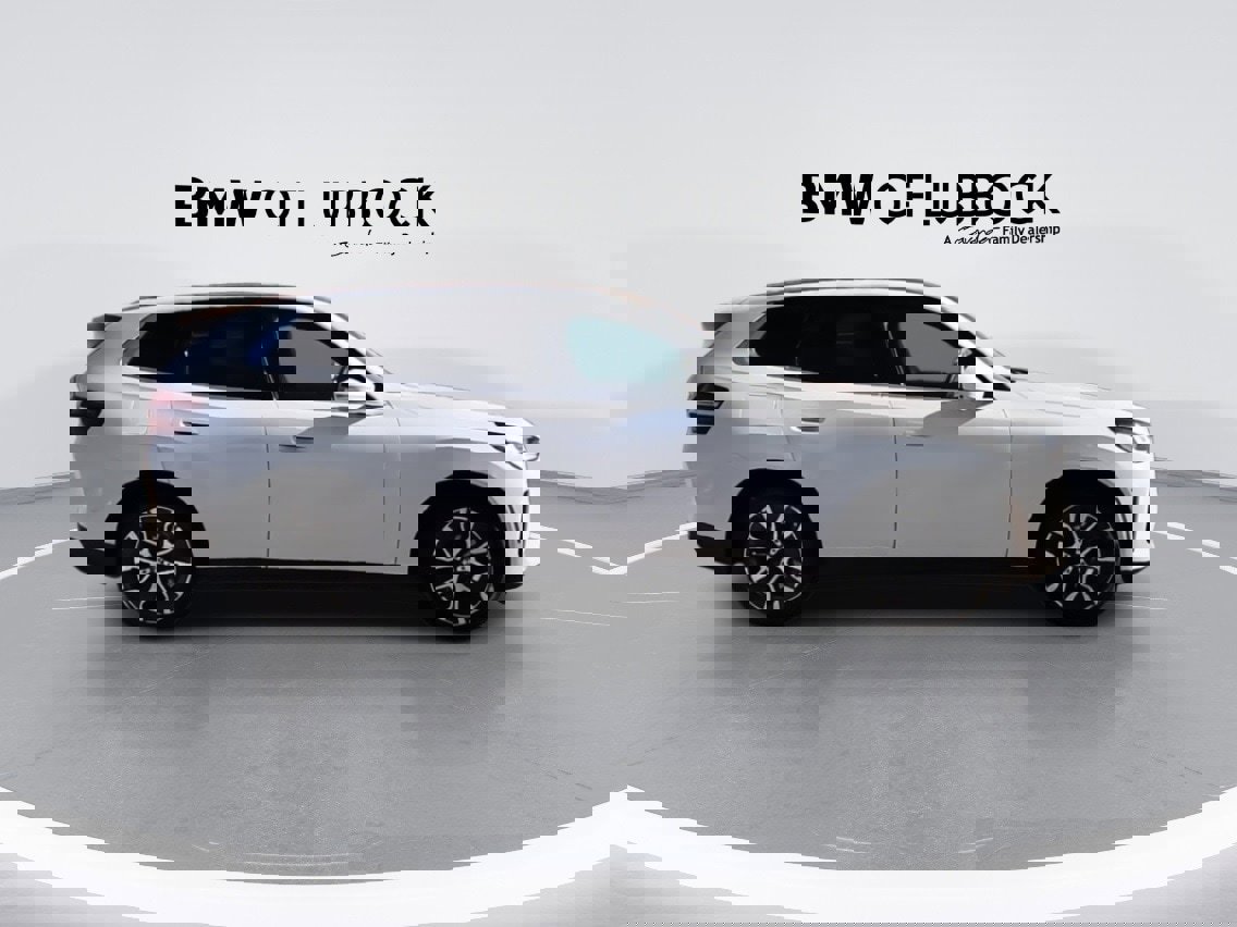 Used 2025 BMW X3 xDrive30i image 2