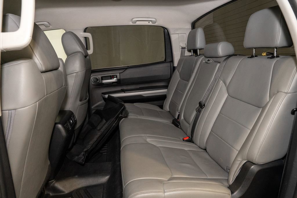 Used 2020 Toyota Tundra SR5 w/ SR5 Leather Package image 8
