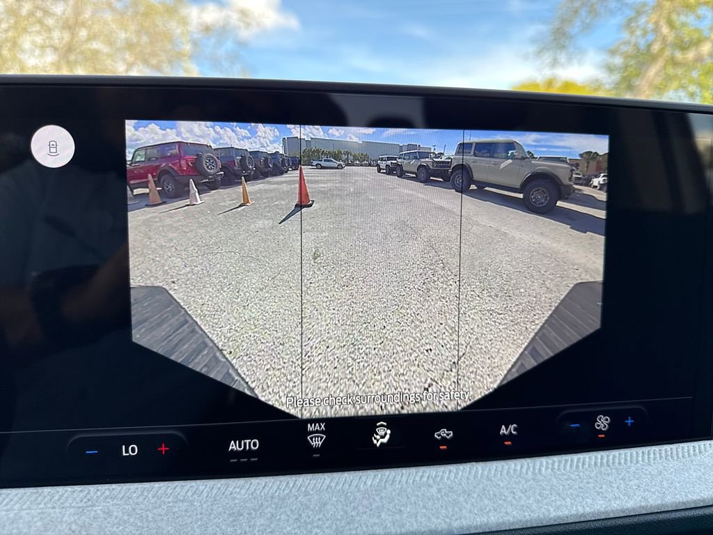 New 2026 Ford Maverick XLT image 24