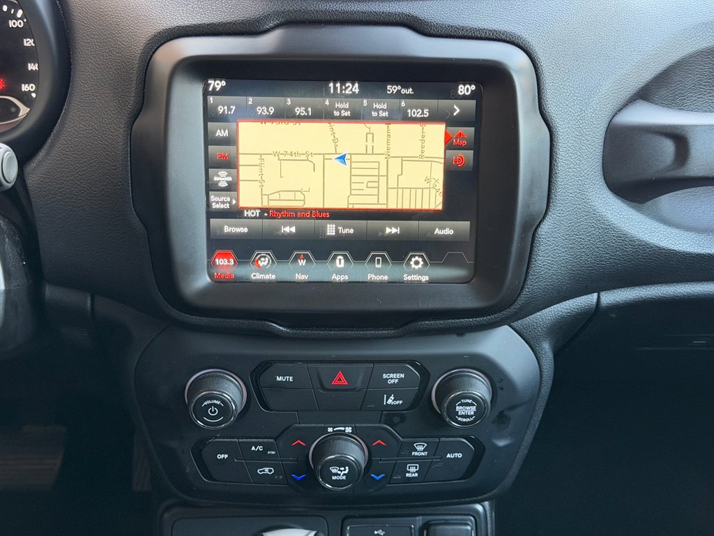 Used 2023 Jeep Renegade Latitude image 13