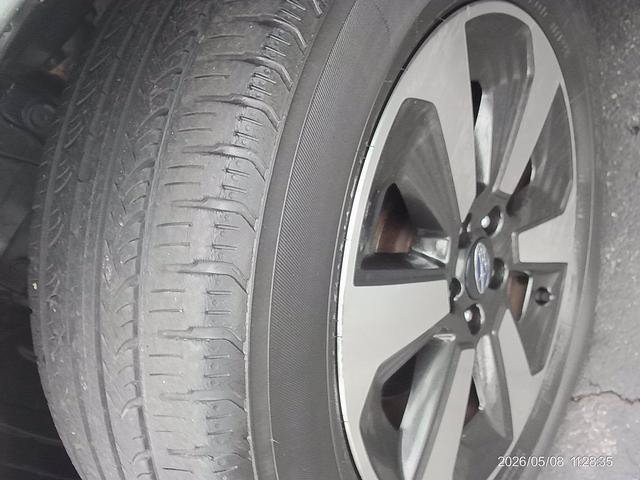 Used 2017 Subaru Forester 2.5i Limited w/ Popular Package #2 AWD/4WD image 8