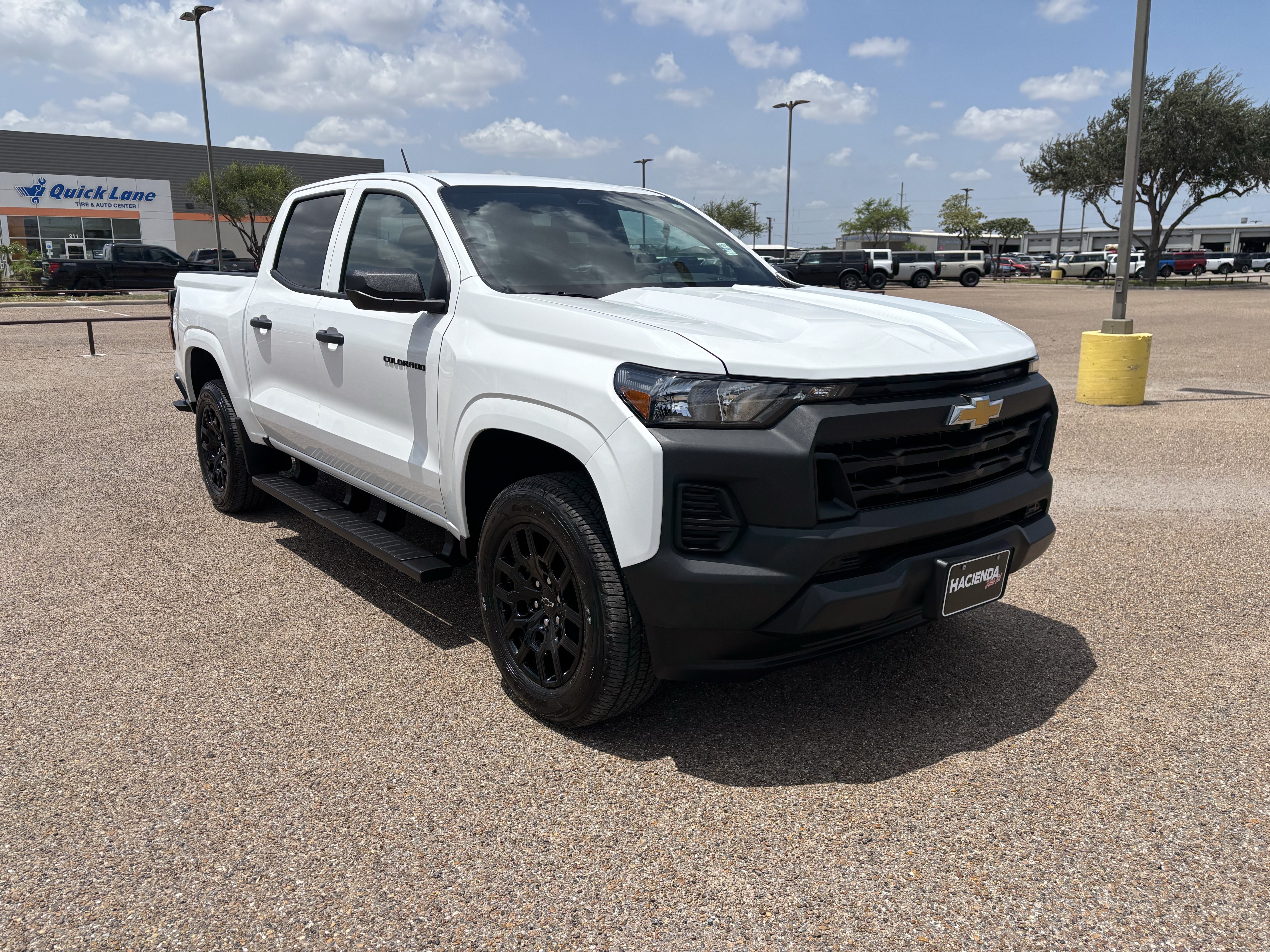 Used 2026 Chevrolet Colorado W/T w/ WT Custom Package RWD image 5