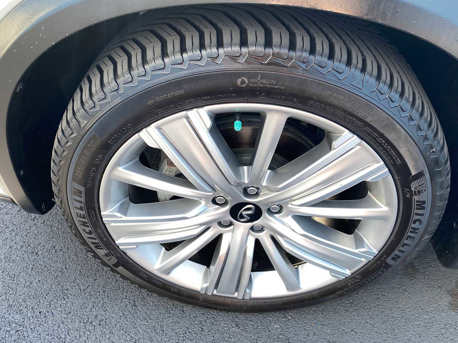 Used 2021 INFINITI QX50 Sensory w/ Cargo Package image 40