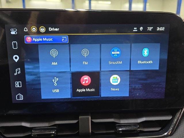 New 2026 Chevrolet Equinox RS w/ Convenience Package III FWD image 25