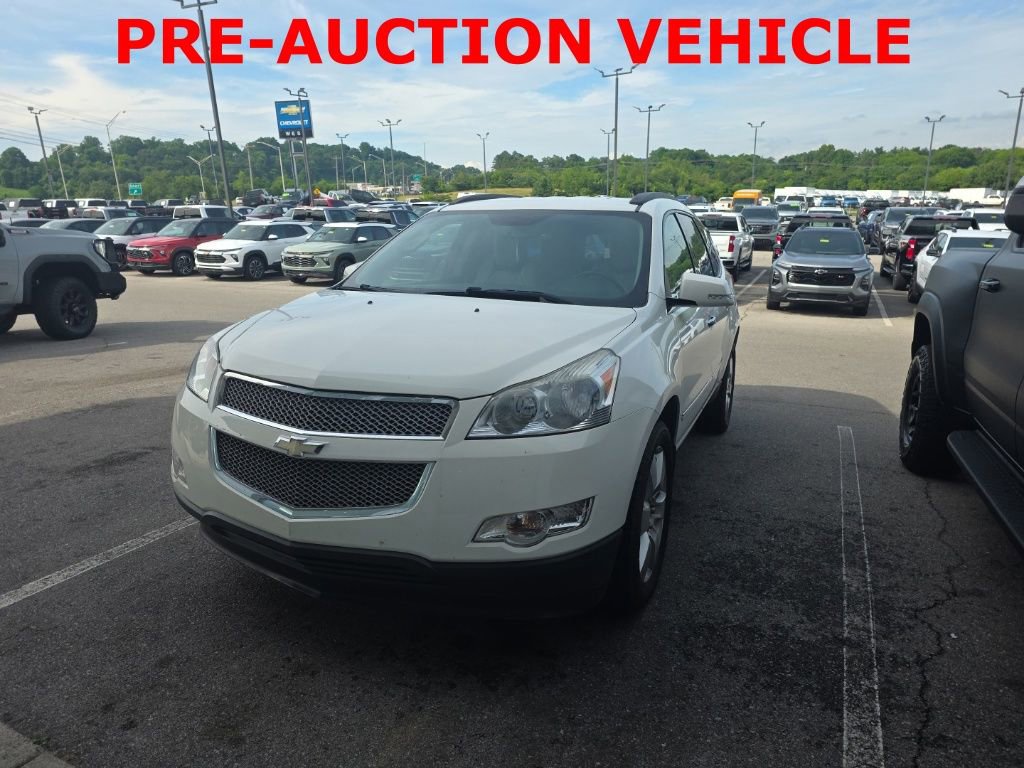 Used 2011 Chevrolet Traverse LTZ AWD/4WD image 2