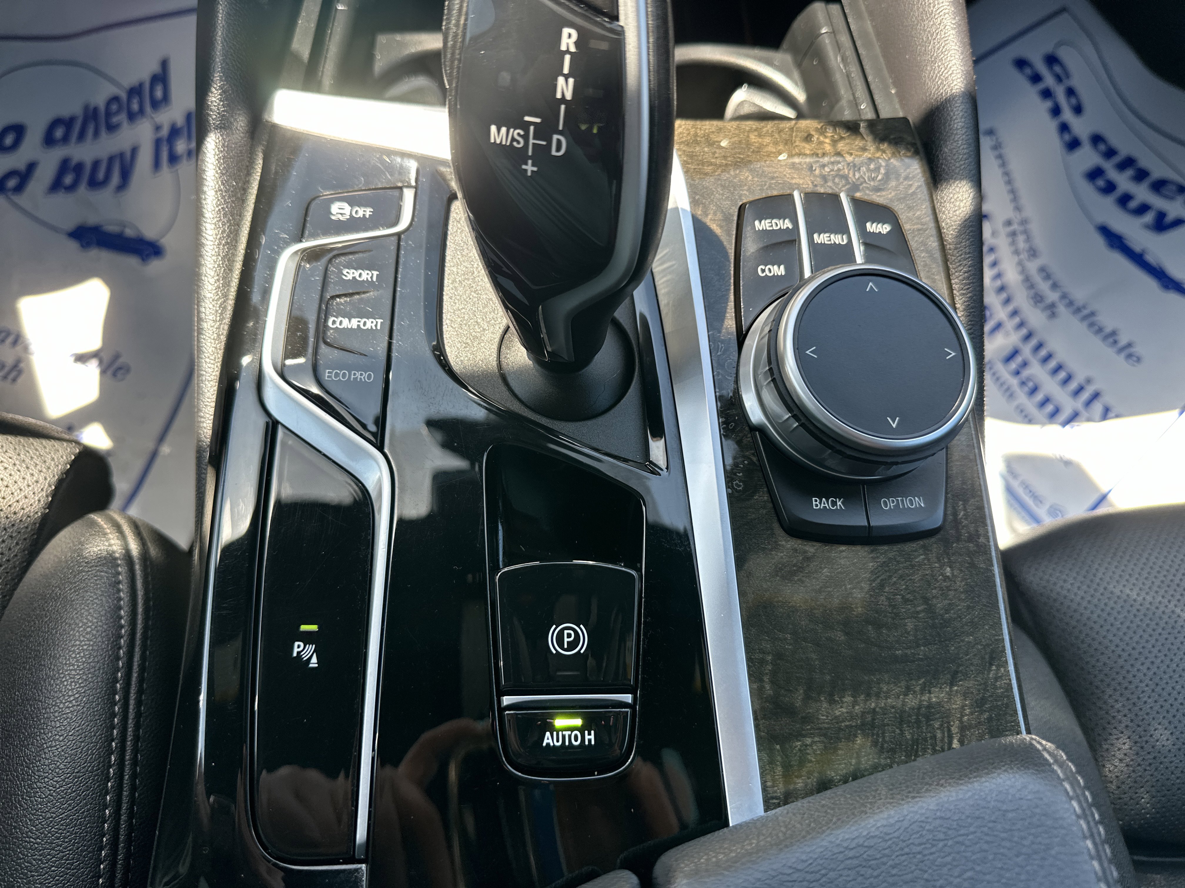Used 2021 BMW 530i xDrive w/ Premium Package AWD/4WD image 21