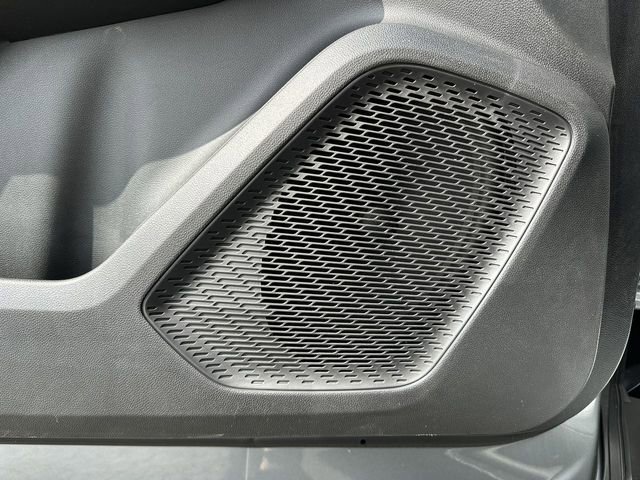 New 2025 Chevrolet Equinox EV LT image 23