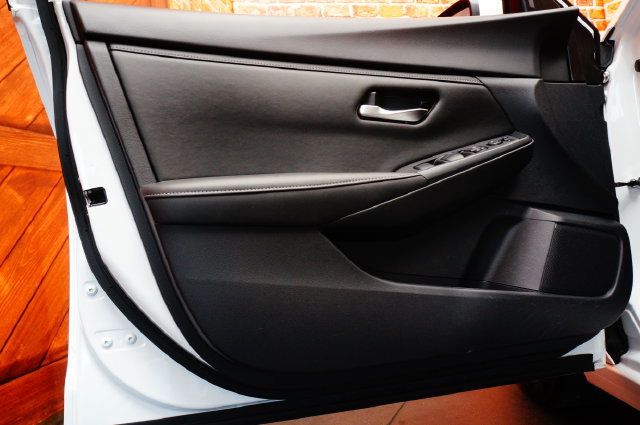 Certified 2023 Nissan Sentra SV w/ All-Weather Package FWD image 30