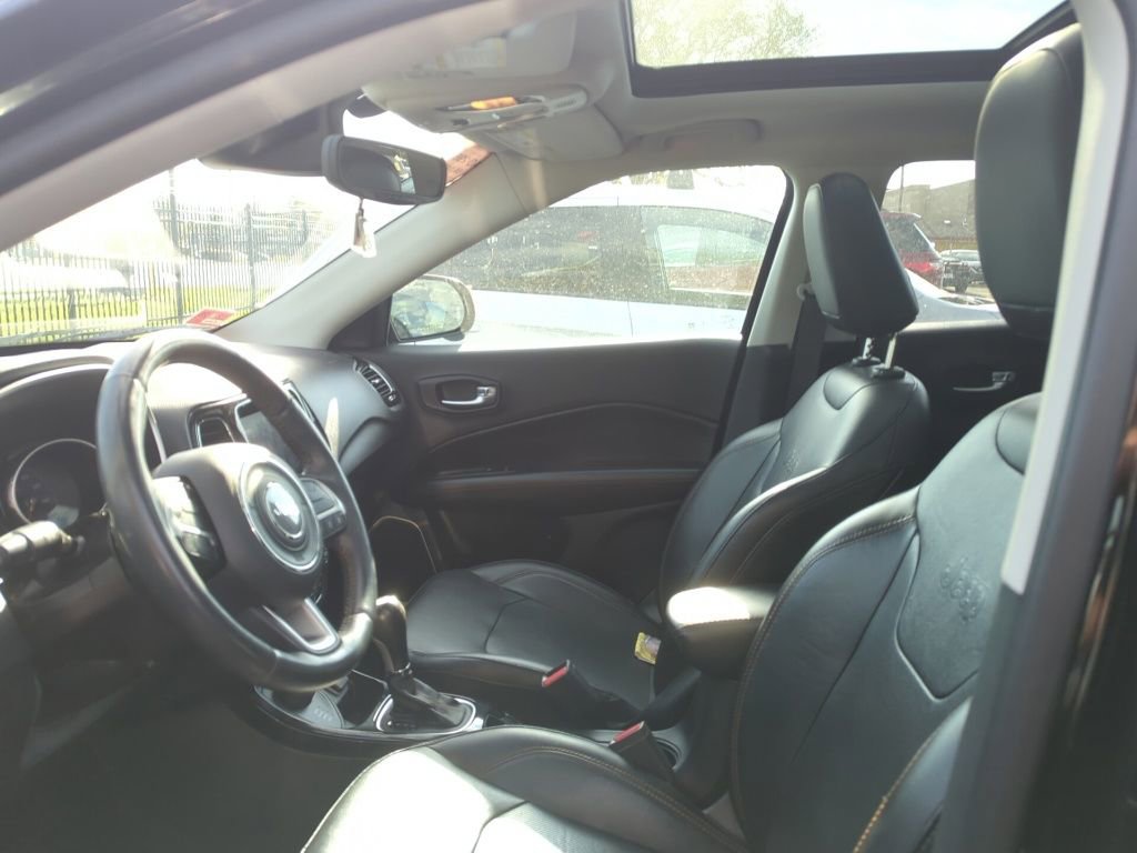 Used 2019 Jeep Compass Limited w/ Advanced Safety Group image 6