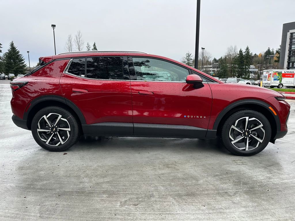 New 2026 Chevrolet Equinox EV LT image 6