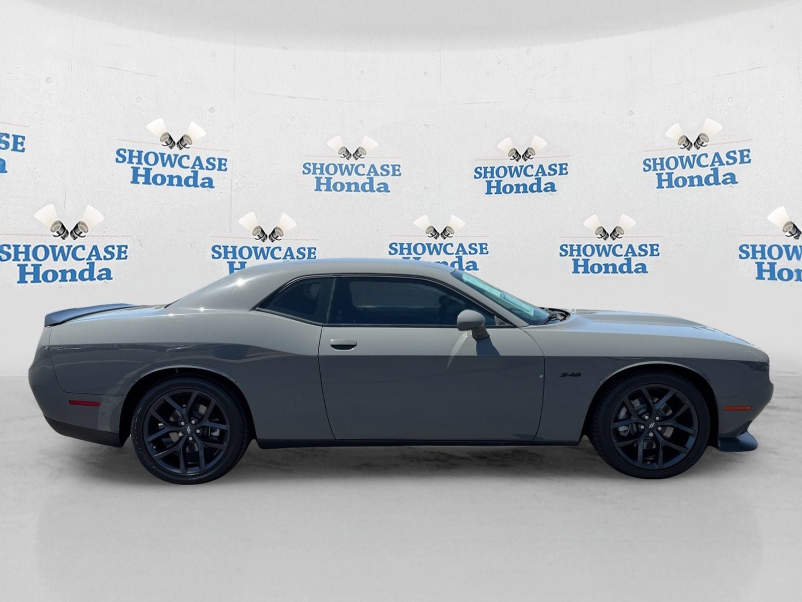 Used 2023 Dodge Challenger R/T w/ Blacktop Package RWD image 8
