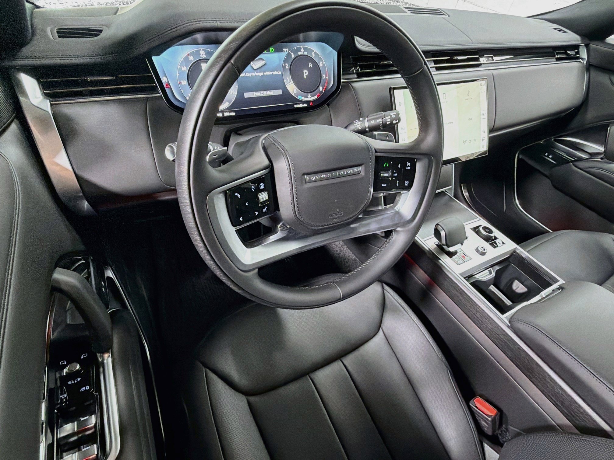 New 2027 Land Rover Range Rover Long Wheelbase SE AWD/4WD image 28
