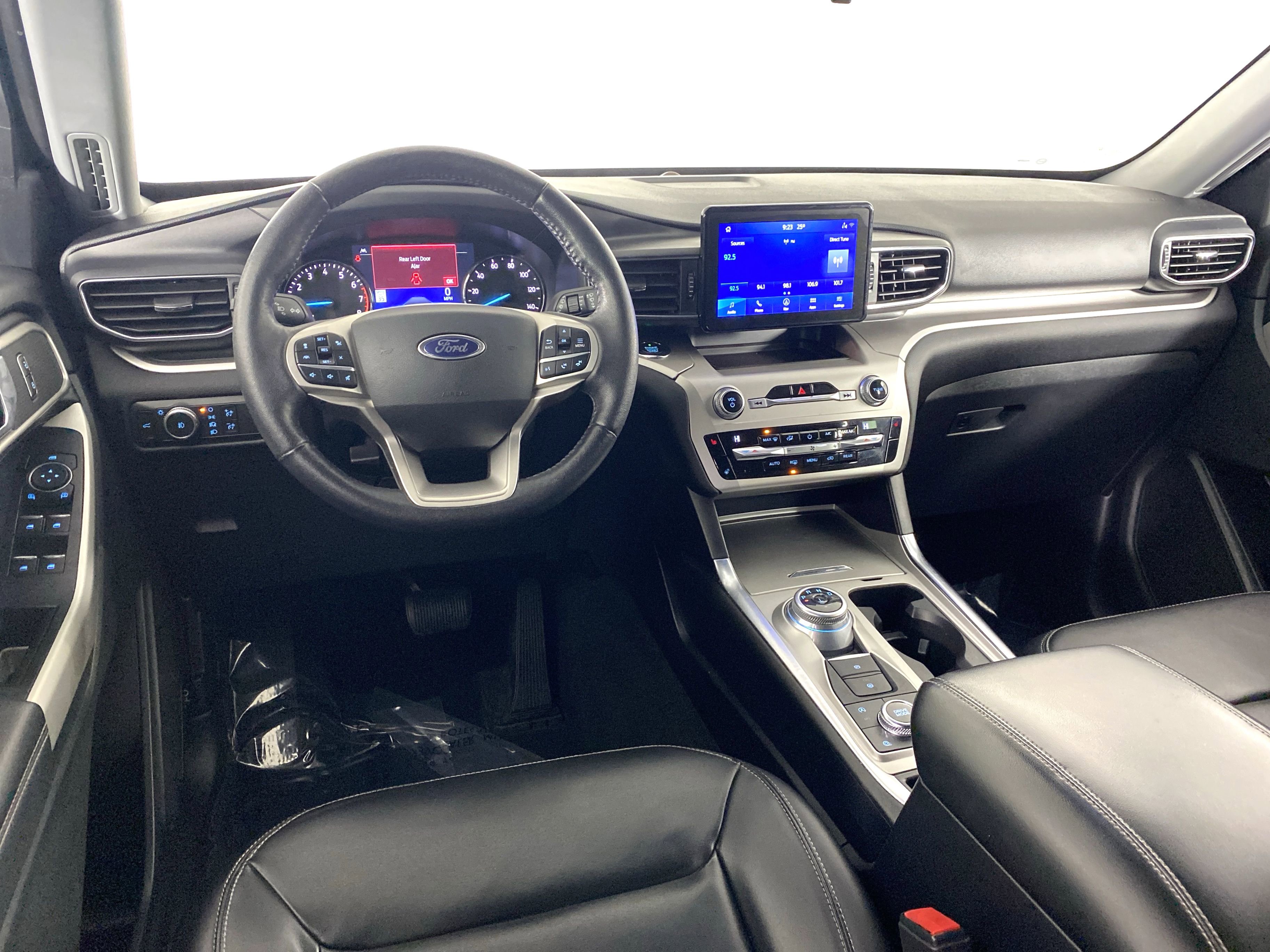 Used 2021 Ford Explorer XLT w/ Equipment Group 202A image 19