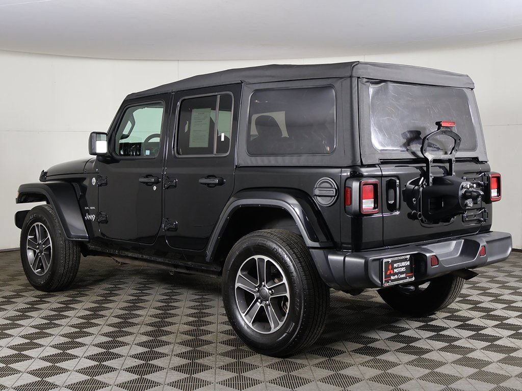 Used 2023 Jeep Wrangler Unlimited Sahara AWD/4WD image 6