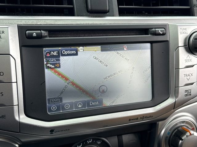 Used 2018 Toyota 4Runner SR5 Premium image 29