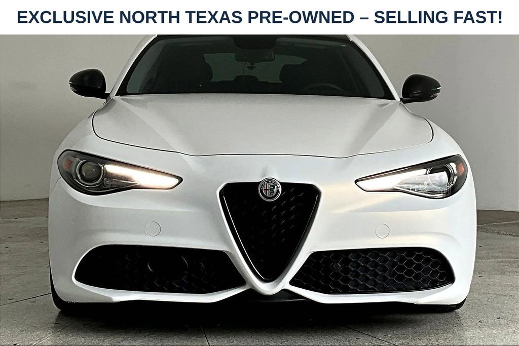 Used 2019 Alfa Romeo Giulia Ti Sport w/ Quick Order Package 22U Sport RWD image 6