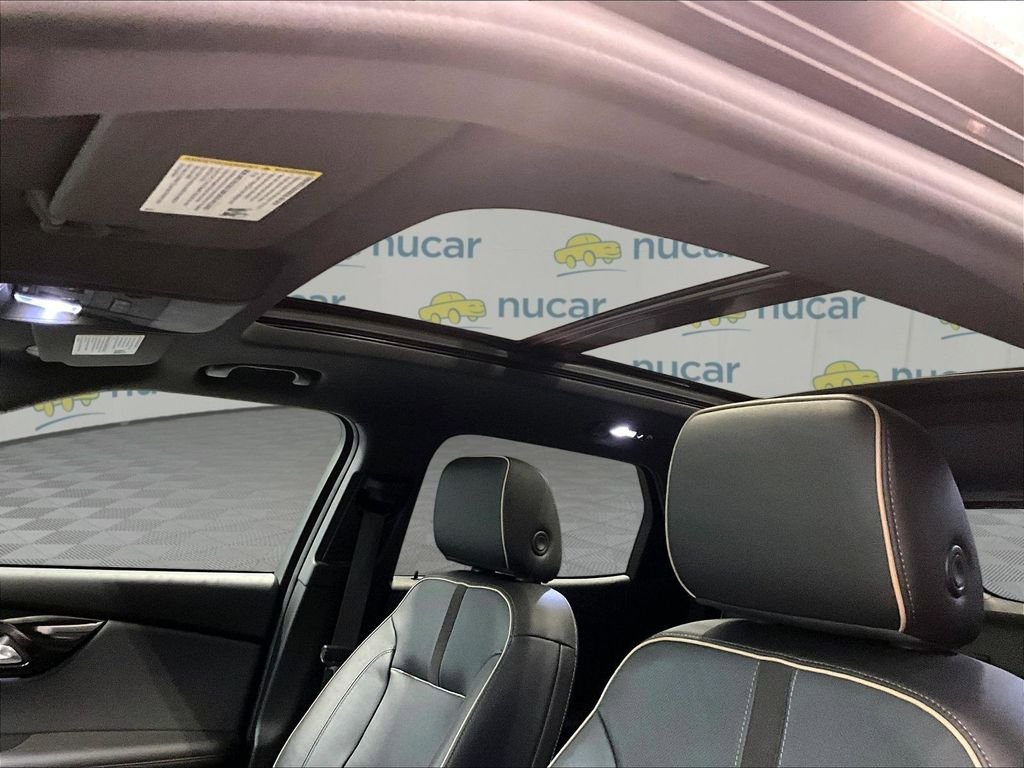 Used 2019 Chevrolet Blazer Premier w/ Sun and Wheels Package AWD/4WD image 21