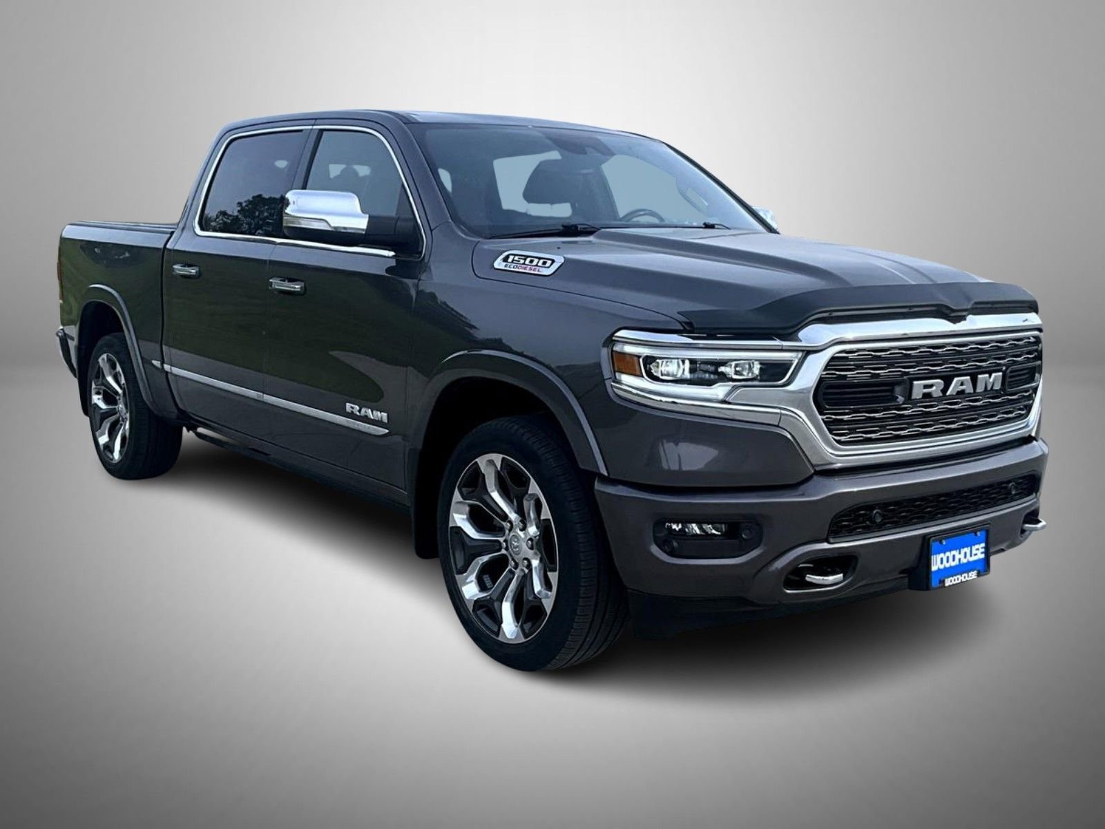Used 2022 RAM 1500 Limited w/ Body Color Bumper Group image 3