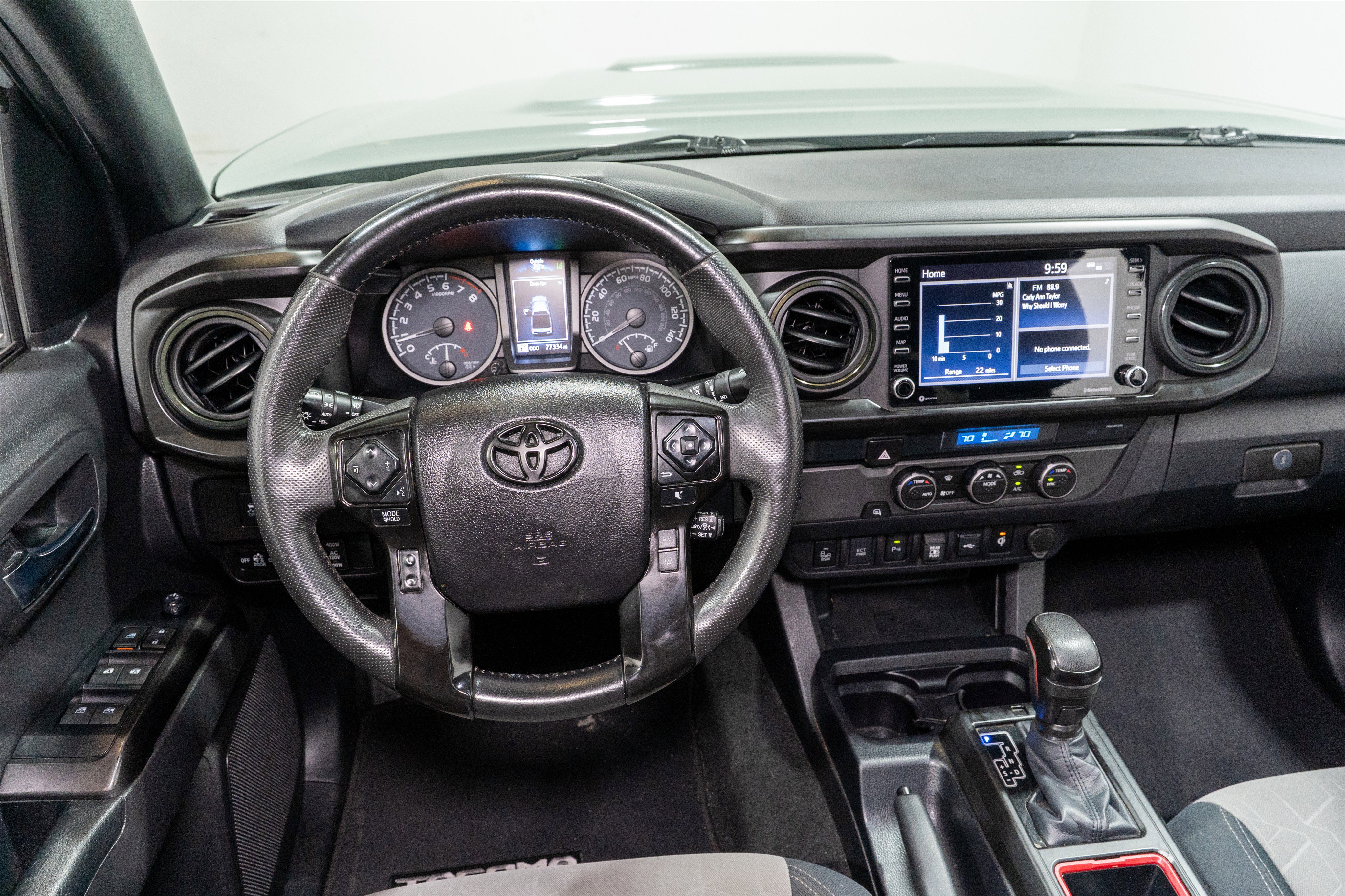 Used 2022 Toyota Tacoma TRD Sport w/ Technology Package RWD image 13
