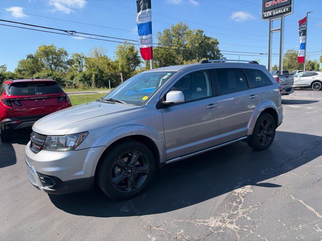Used 2020 Dodge Journey Crossroad w/ Popular Equipment Group FWD image 11