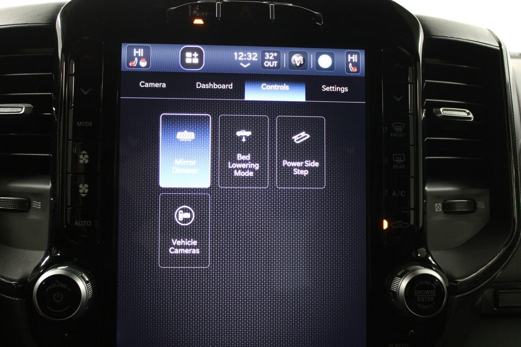 Used 2024 RAM 2500 Limited image 50