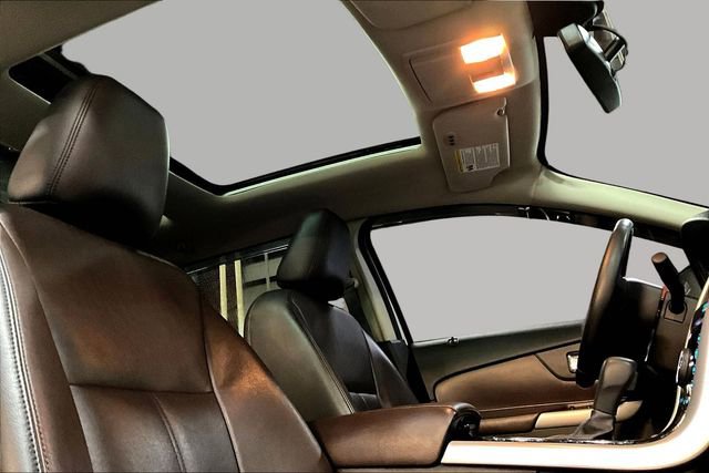 Used 2022 Buick Encore Preferred w/ Safety Package image 27