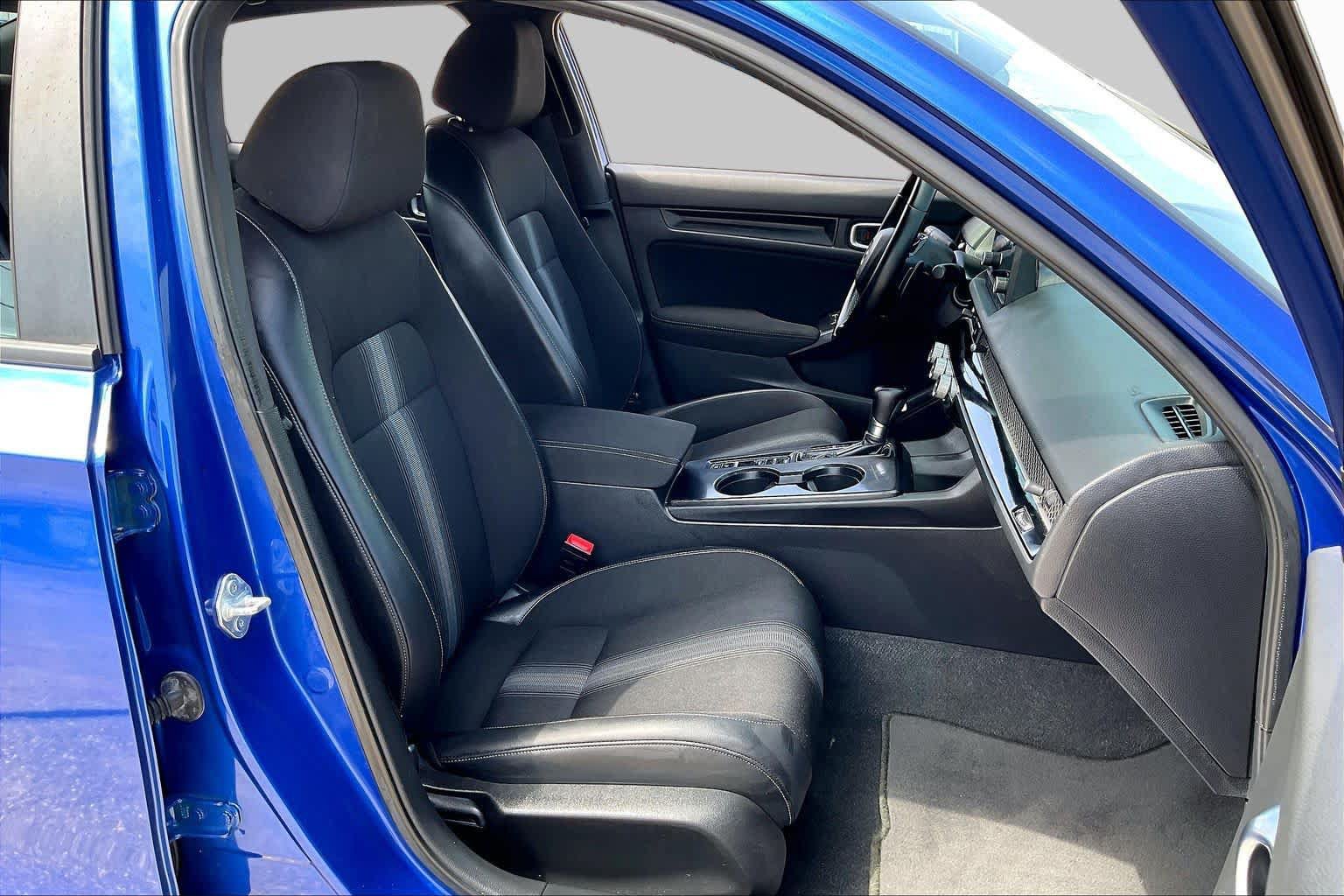 Used 2022 Honda Civic Sport image 9