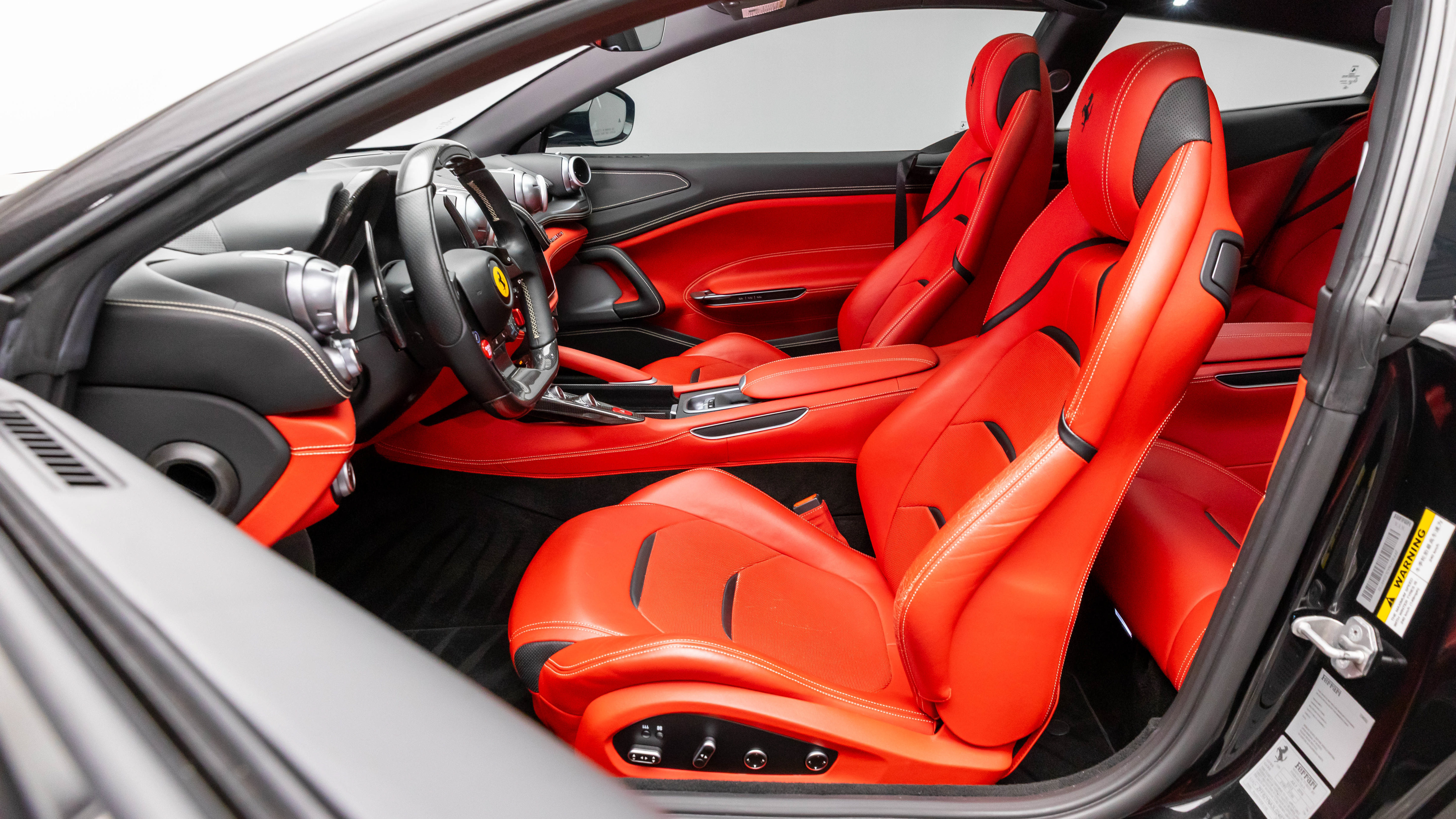 Used 2020 Ferrari GTC4Lusso T RWD image 5