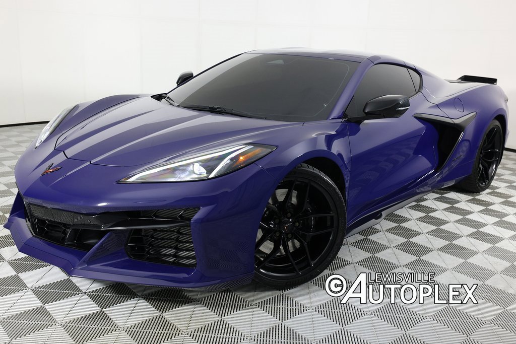 Used 2025 Chevrolet Corvette Z06 image 1