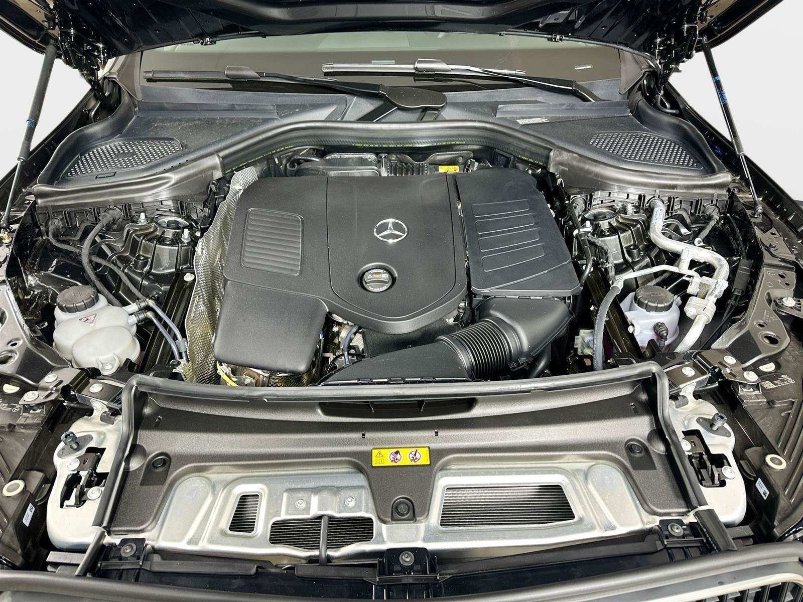 Used 2026 Mercedes-Benz GLC 300 4MATIC image 50