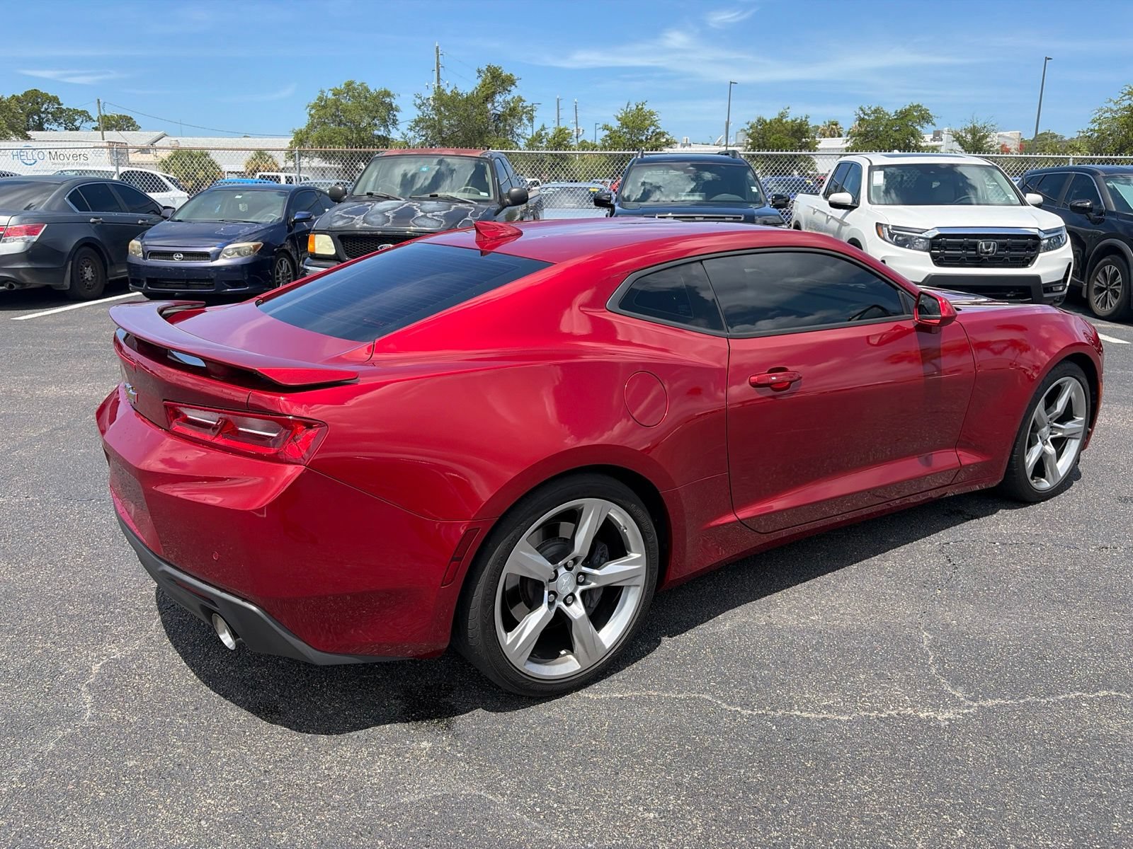 Used 2018 Chevrolet Camaro SS RWD image 7