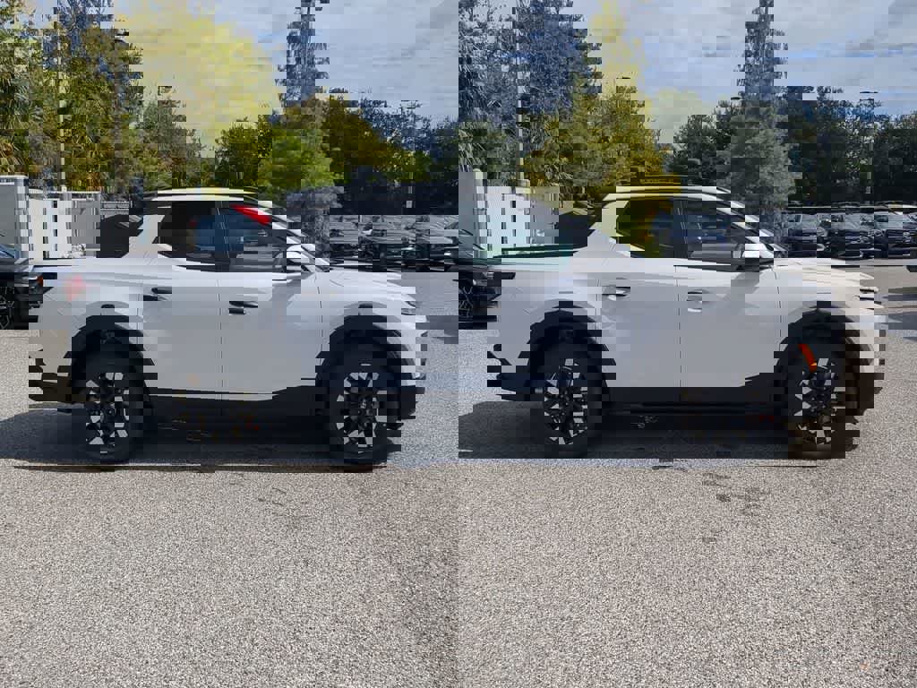 New 2026 Hyundai Santa Cruz SE image 8