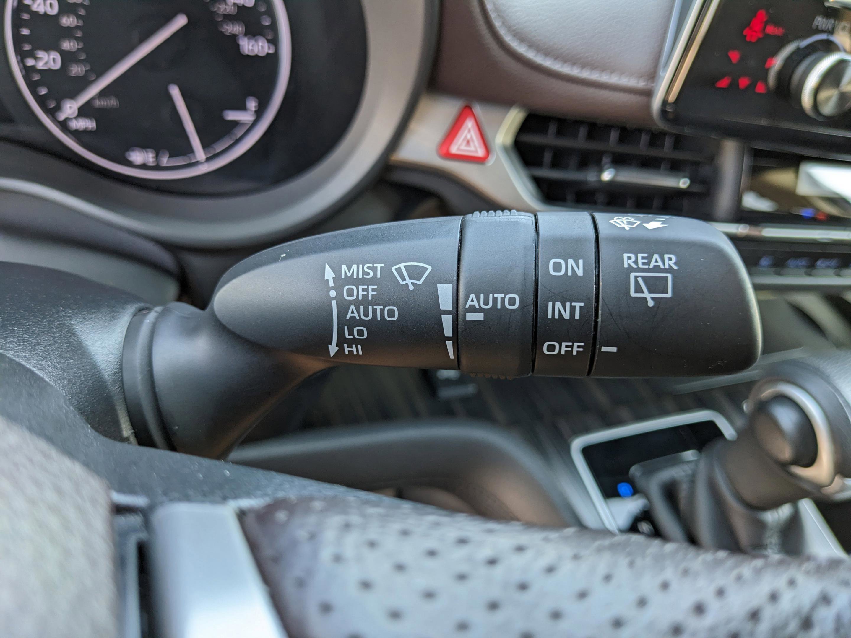 Used 2022 Toyota Sienna Platinum image 34