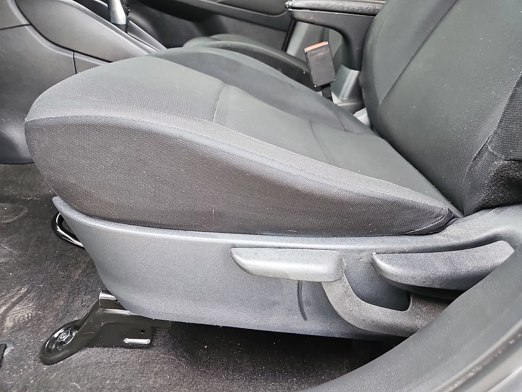 Used 2024 Nissan Kicks S FWD image 14