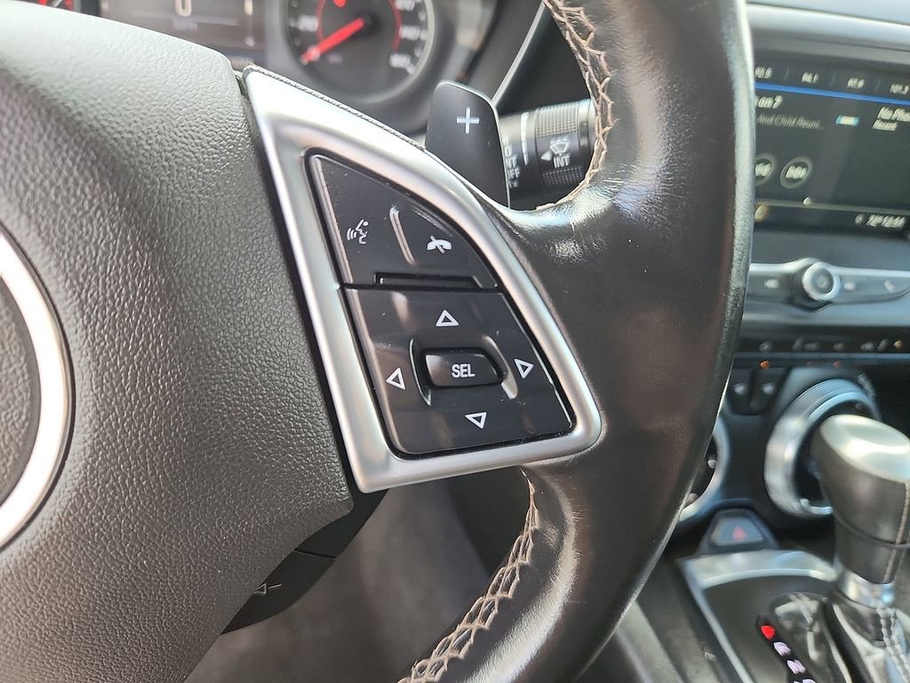 Used 2019 Chevrolet Camaro LT RWD image 15