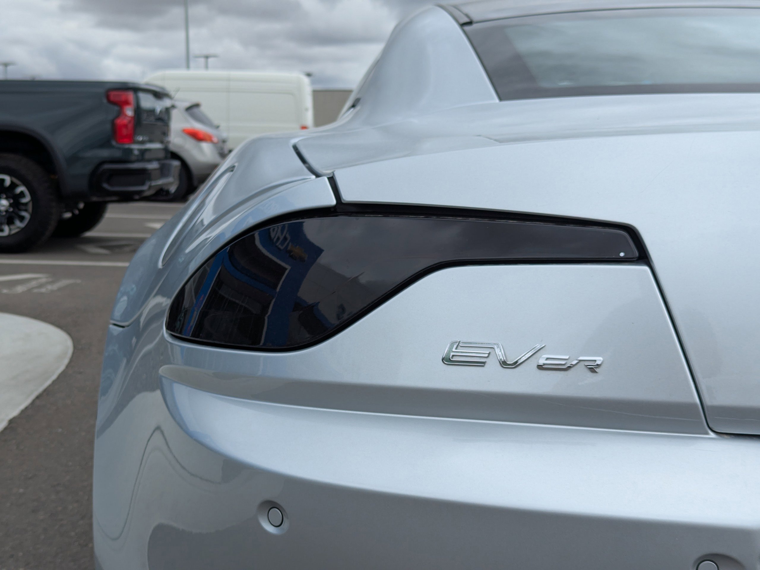 Used 2012 Fisker Karma EcoSport image 38