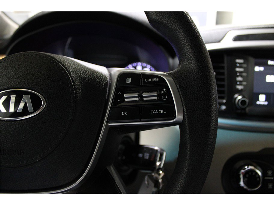 Used 2020 Kia Sorento LX image 31