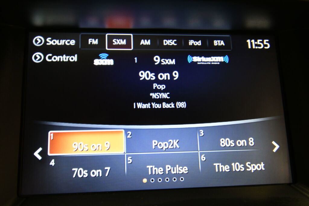 Used 2019 Nissan Pathfinder S image 15