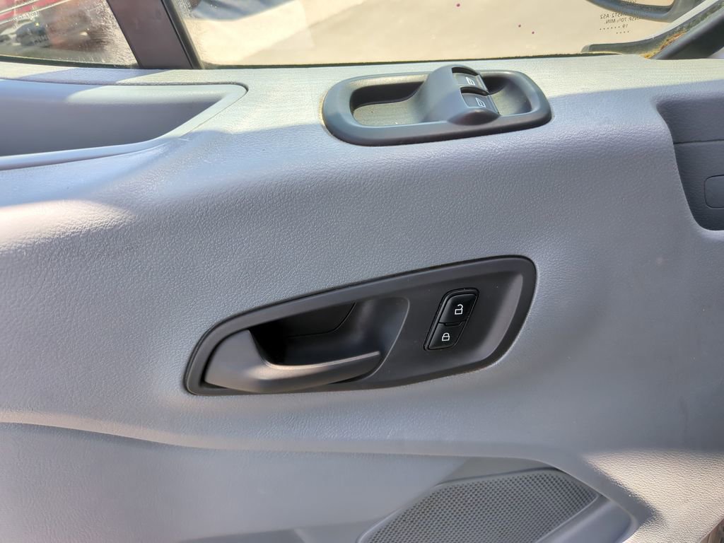 Used 2019 Ford Transit 250 148 Medium Roof image 19