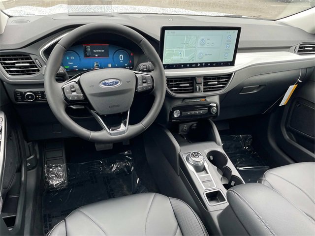 New 2025 Ford Escape SE w/ PHEV Premium Package image 6