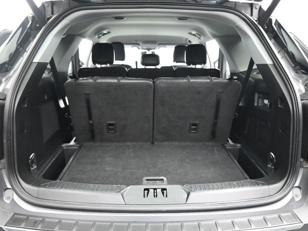 Certified 2023 Ford Explorer Limited image 24